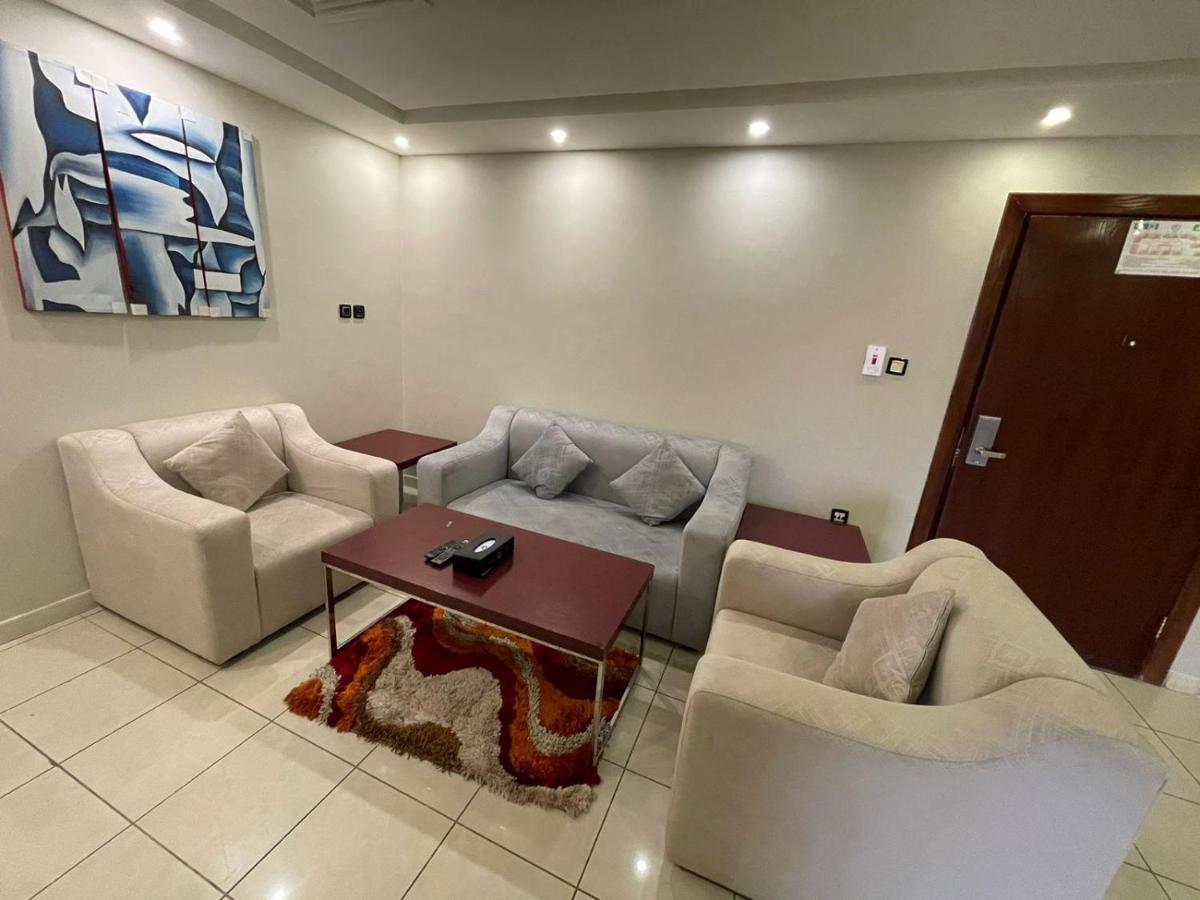 Raoum Inn Hail Exterior foto